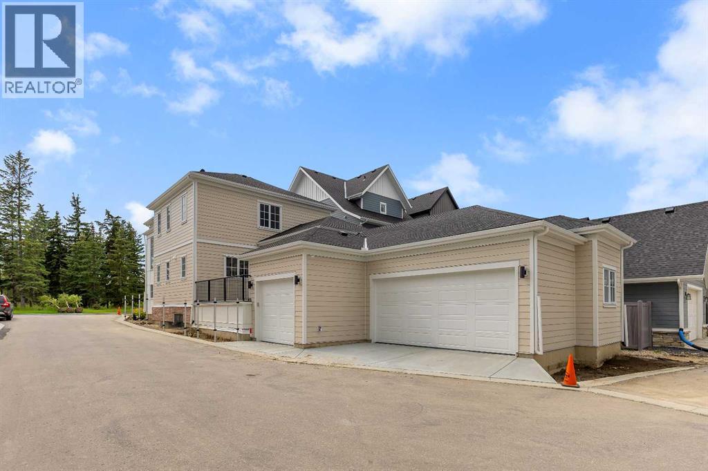 Single Family House for Sale in  Alexandria Green SW Currie Barracks Calgary 
