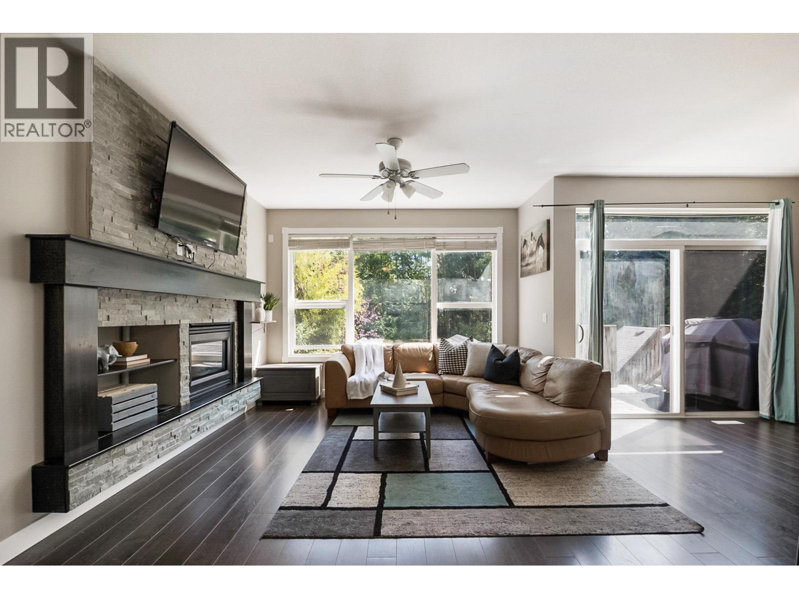 Photo 12 of 24372 101 A Avenue, Maple Ridge BC
