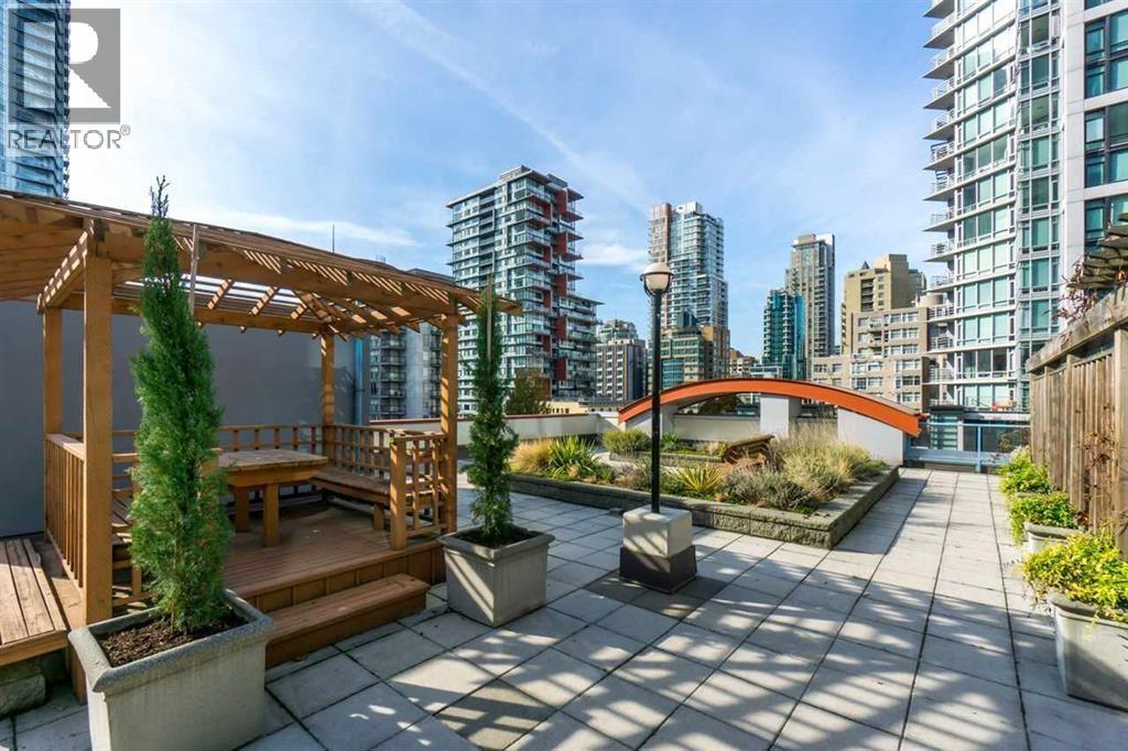 Photo 23 of 501 1238 Seymour Street, Vancouver BC