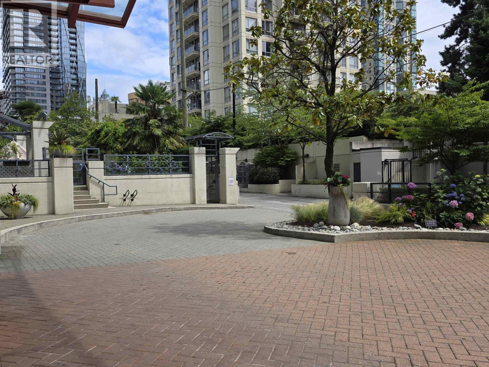 Photo 7 of 501 1238 Seymour Street, Vancouver BC