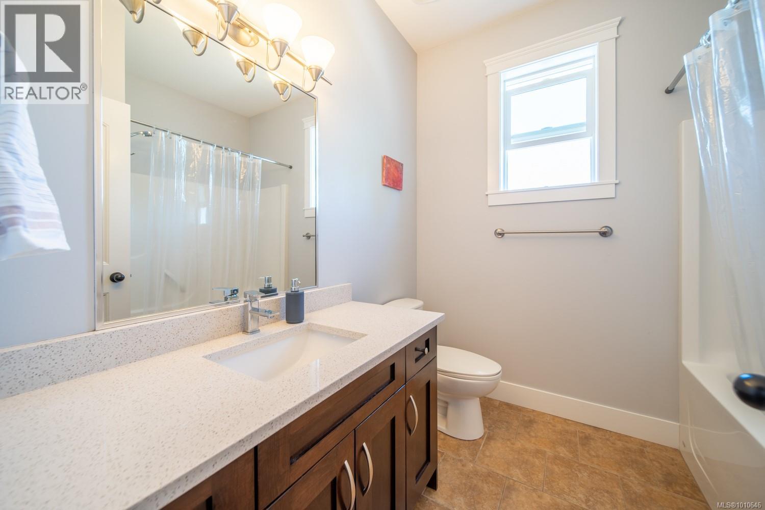 Photo 26 of 6193 Washington Way, Nanaimo BC