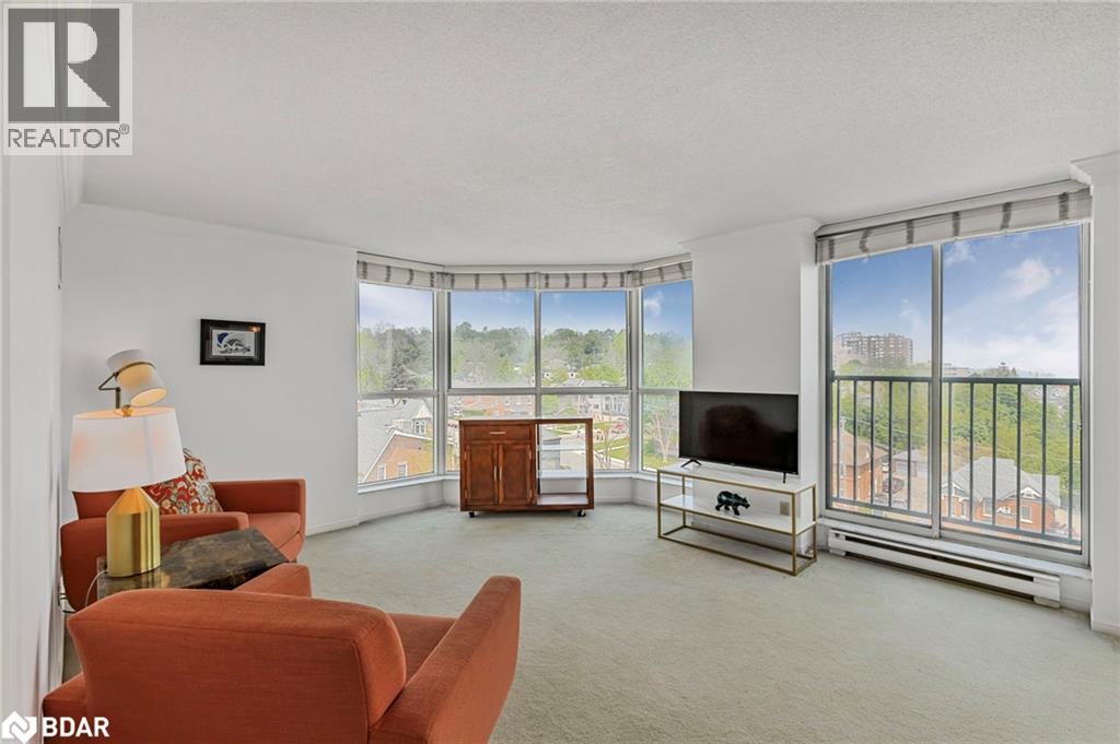 Photo 9 of 150 Dunlop Street E Unit 811, Barrie ON