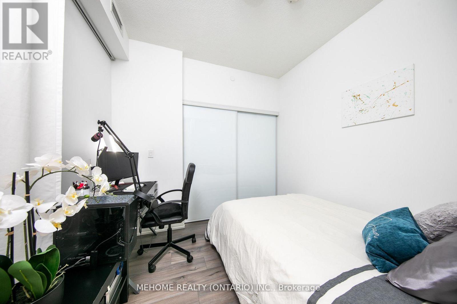 Photo 24 of 207 50 Ann Oreilly Road, Toronto ON