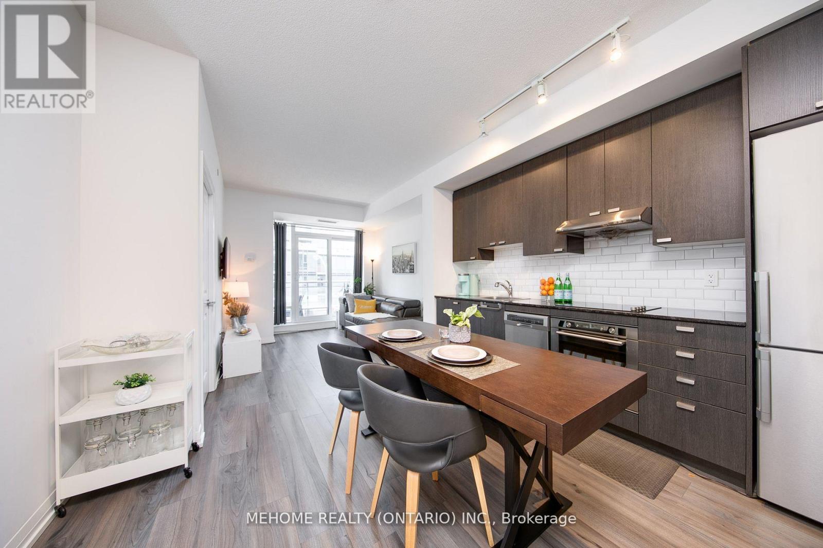 Photo 8 of 207 50 Ann Oreilly Road, Toronto ON