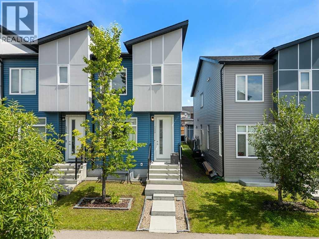 Single Family House for Sale in  Redstone Boulevard NE Redstone Calgary 