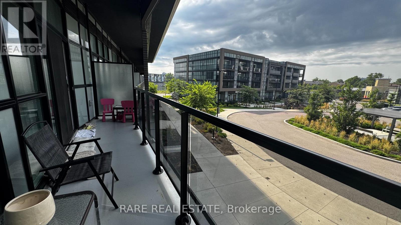 Photo 11 of 208 60 George Butchart Drive, Toronto ON