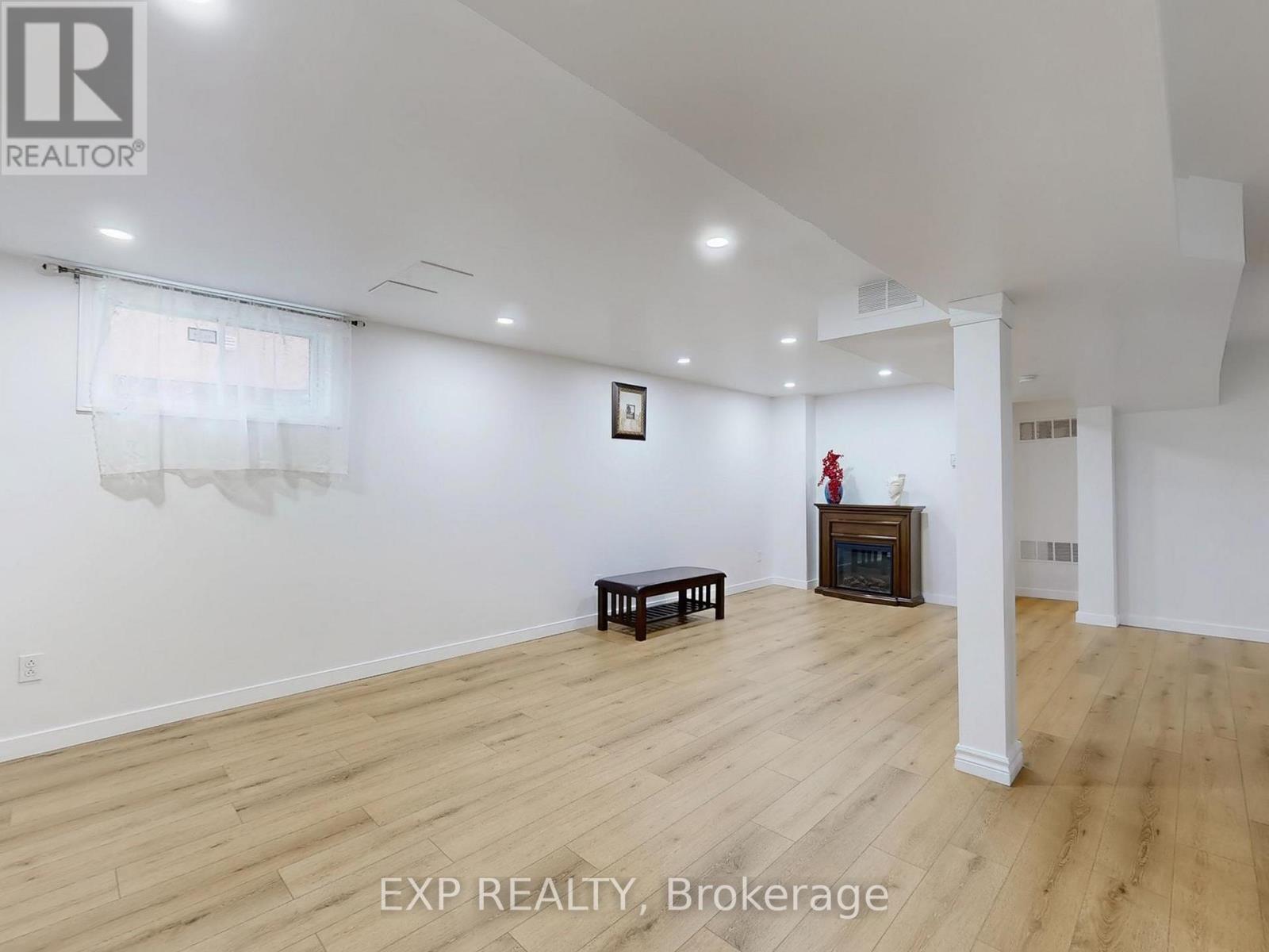 Photo 28 of 12 Ventris Drive, Ajax ON