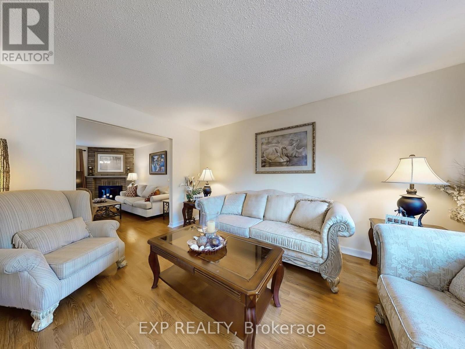 Photo 7 of 12 Ventris Drive, Ajax ON