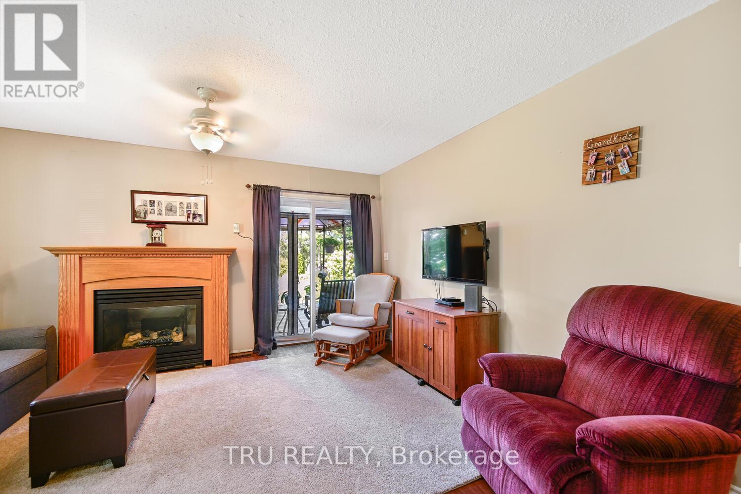 Photo 11 of 236 Main Street, Rideau Lakes ON