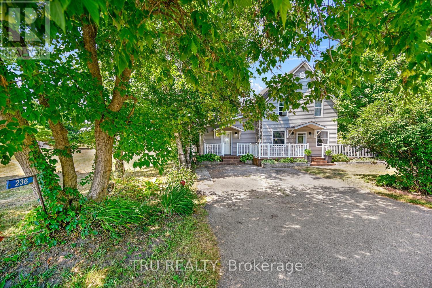 Photo 25 of 236 Main Street, Rideau Lakes ON