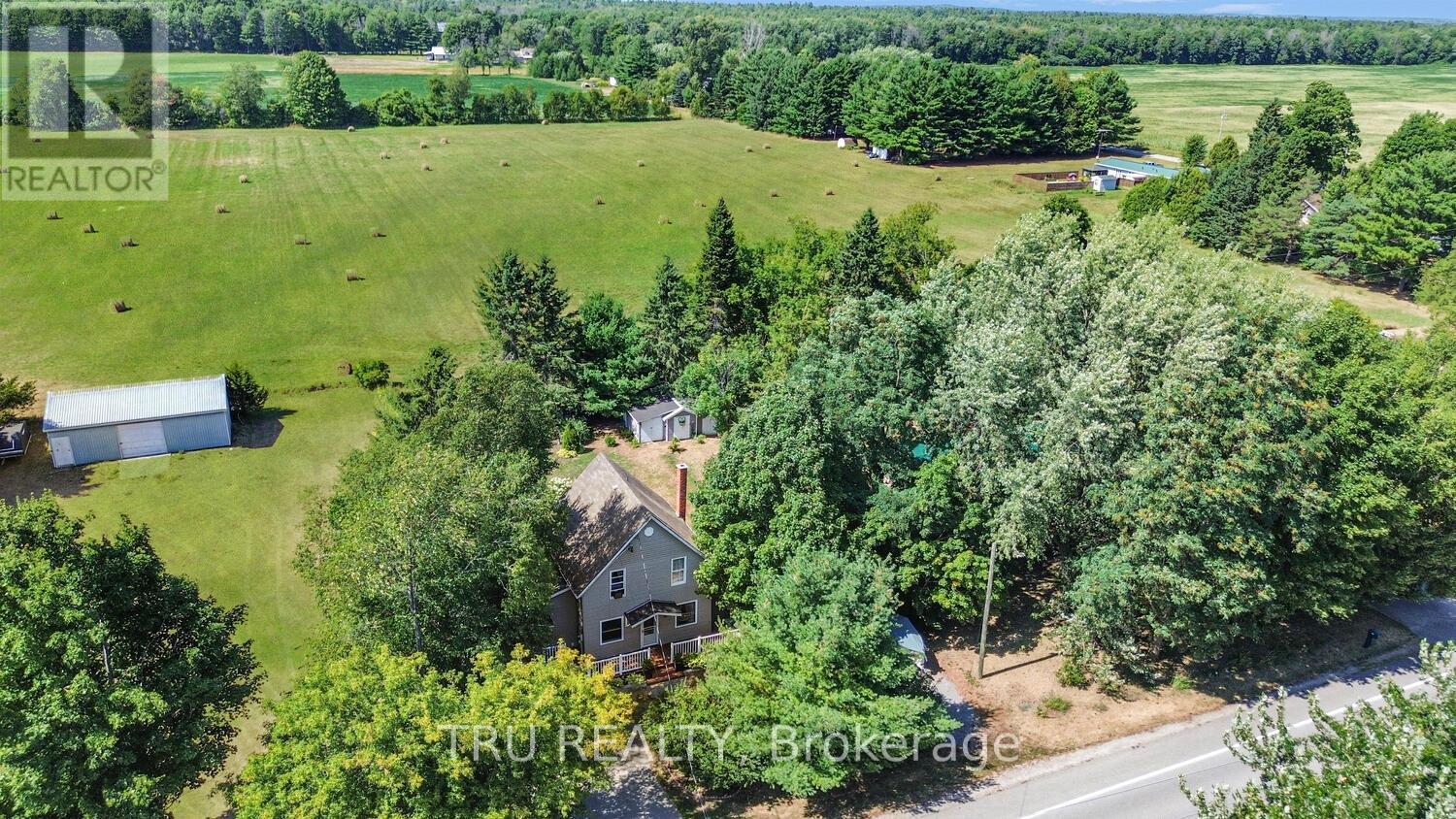 Photo 27 of 236 Main Street, Rideau Lakes ON