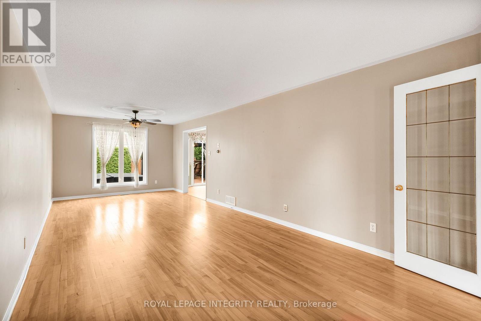 Living Room/Dining Room