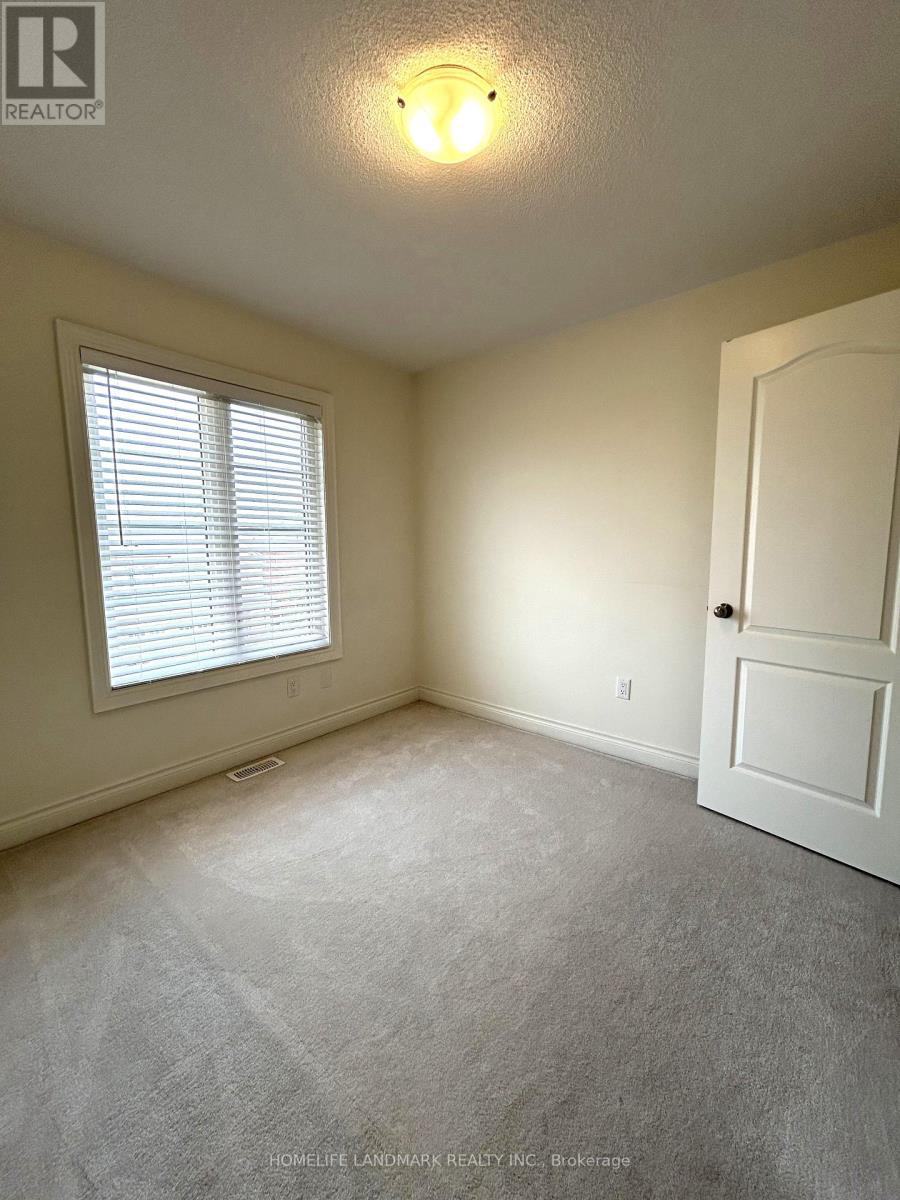 Photo 24 of 3 Temple Manor Road, Brampton ON
