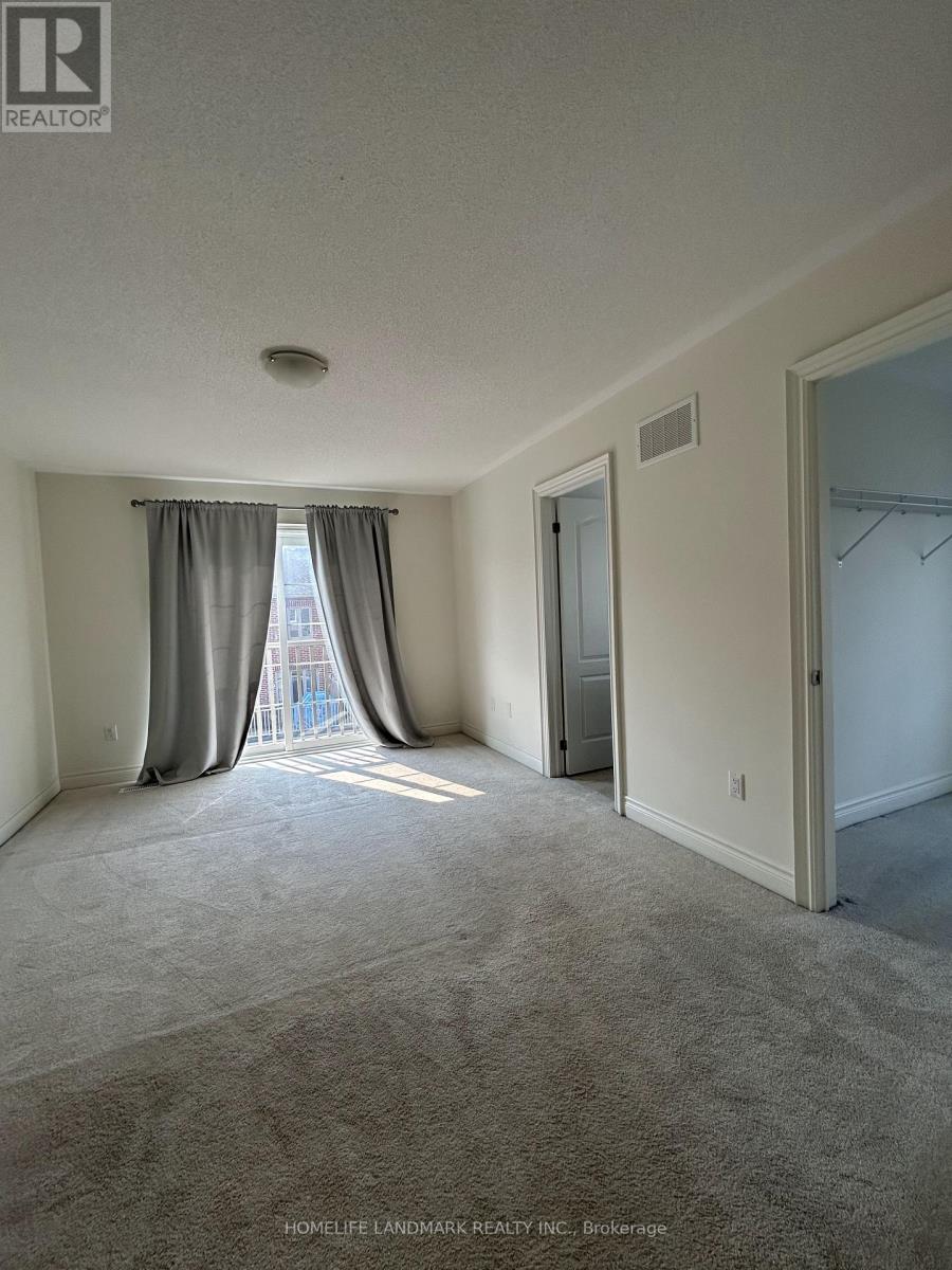 Photo 30 of 3 Temple Manor Road, Brampton ON