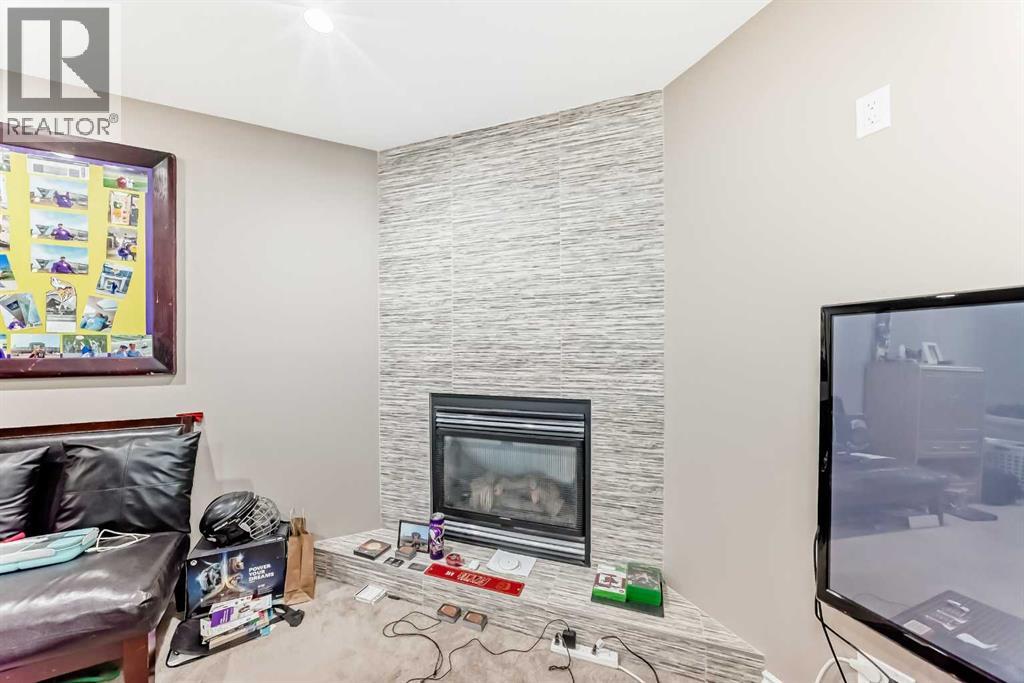 Photo 14 of 45 Shawbrooke Park Sw, Calgary AB
