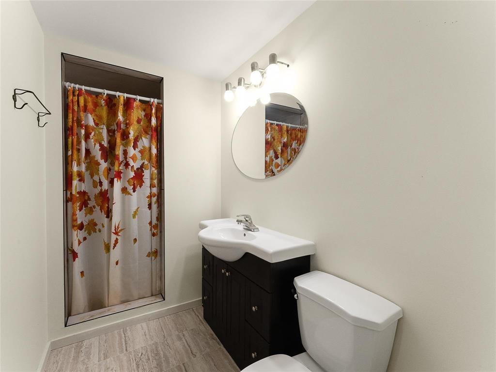 Photo 32 of 38 Woodridge Drive, Beausejour MB