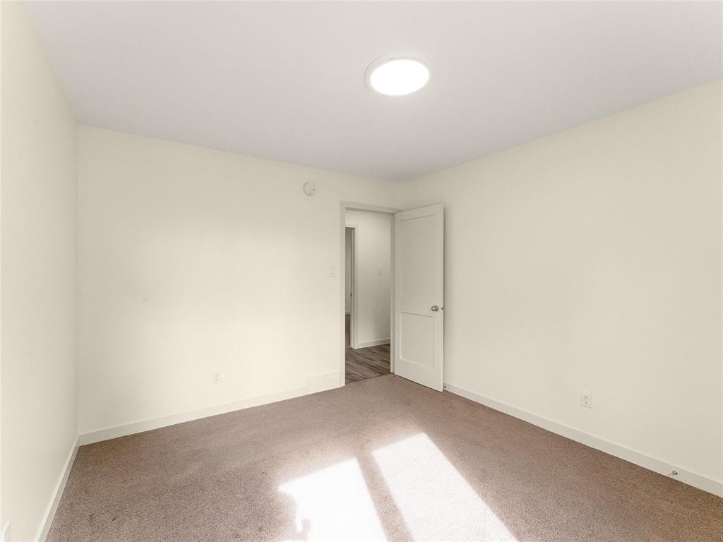 Photo 10 of 38 Woodridge Drive, Beausejour MB