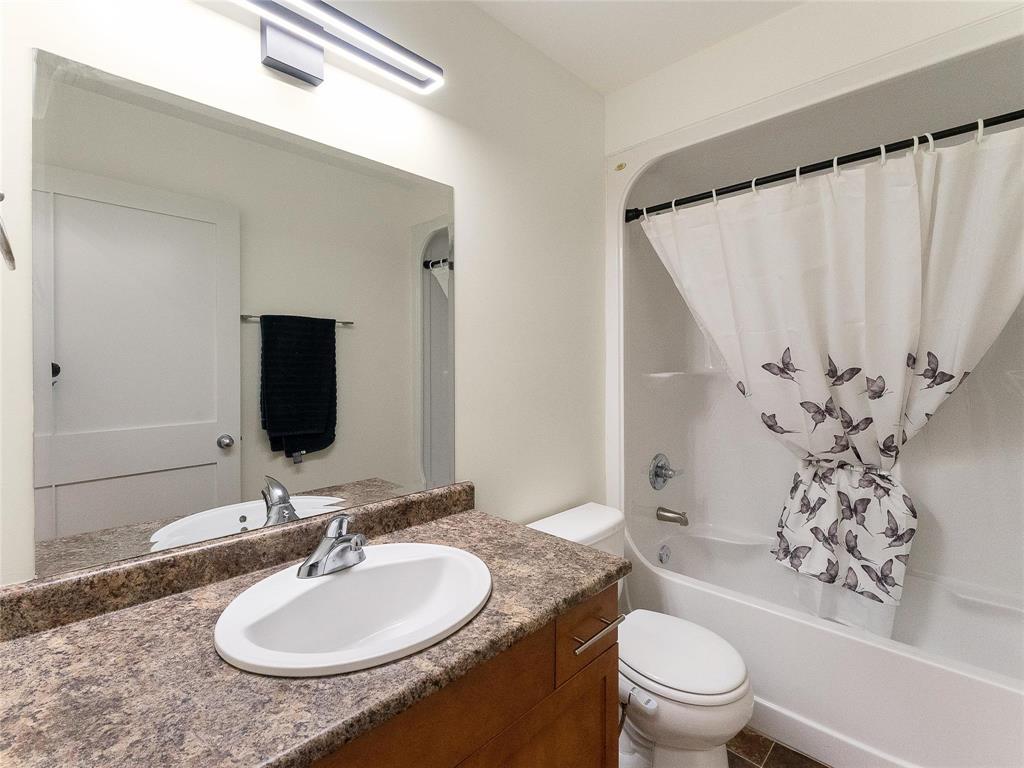 Photo 35 of 38 Woodridge Drive, Beausejour MB