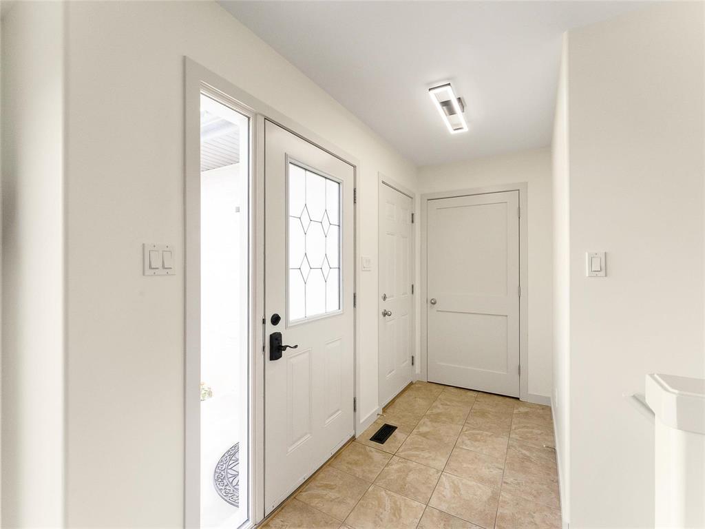 Photo 19 of 38 Woodridge Drive, Beausejour MB