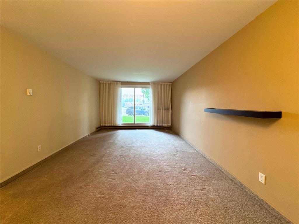 Photo 4 of 112 3000 Pembina Highway, Winnipeg MB