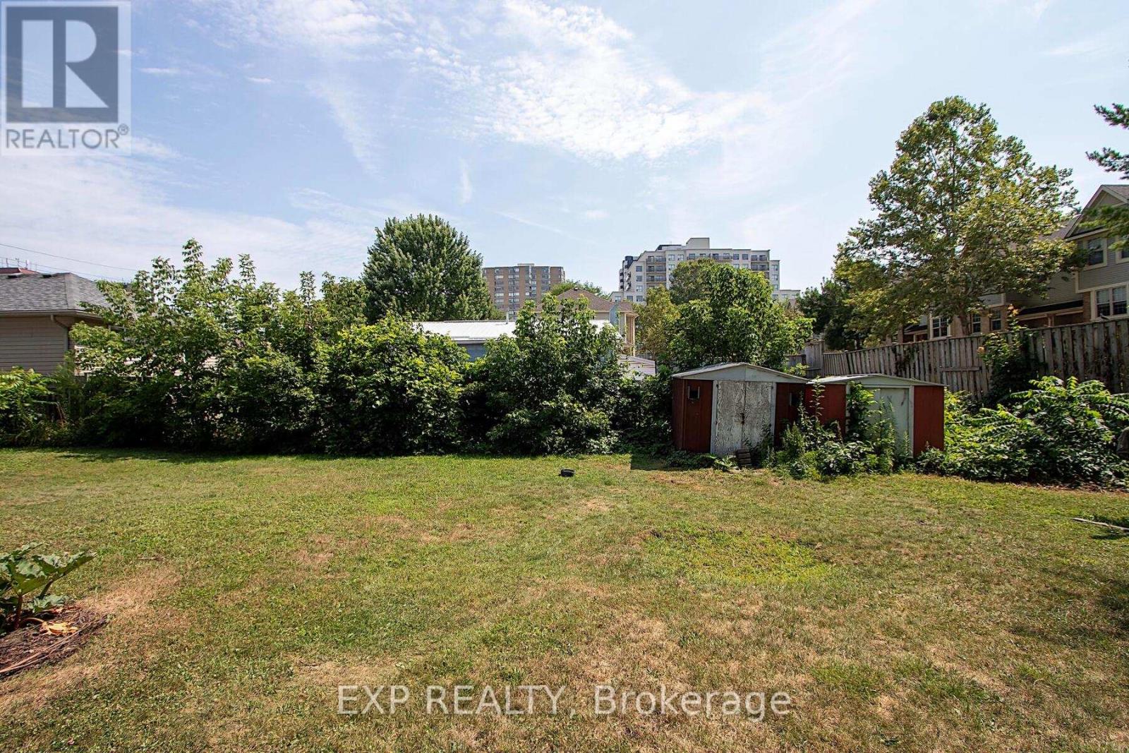 Photo 9 of 131 133 Ann Street, London East ON