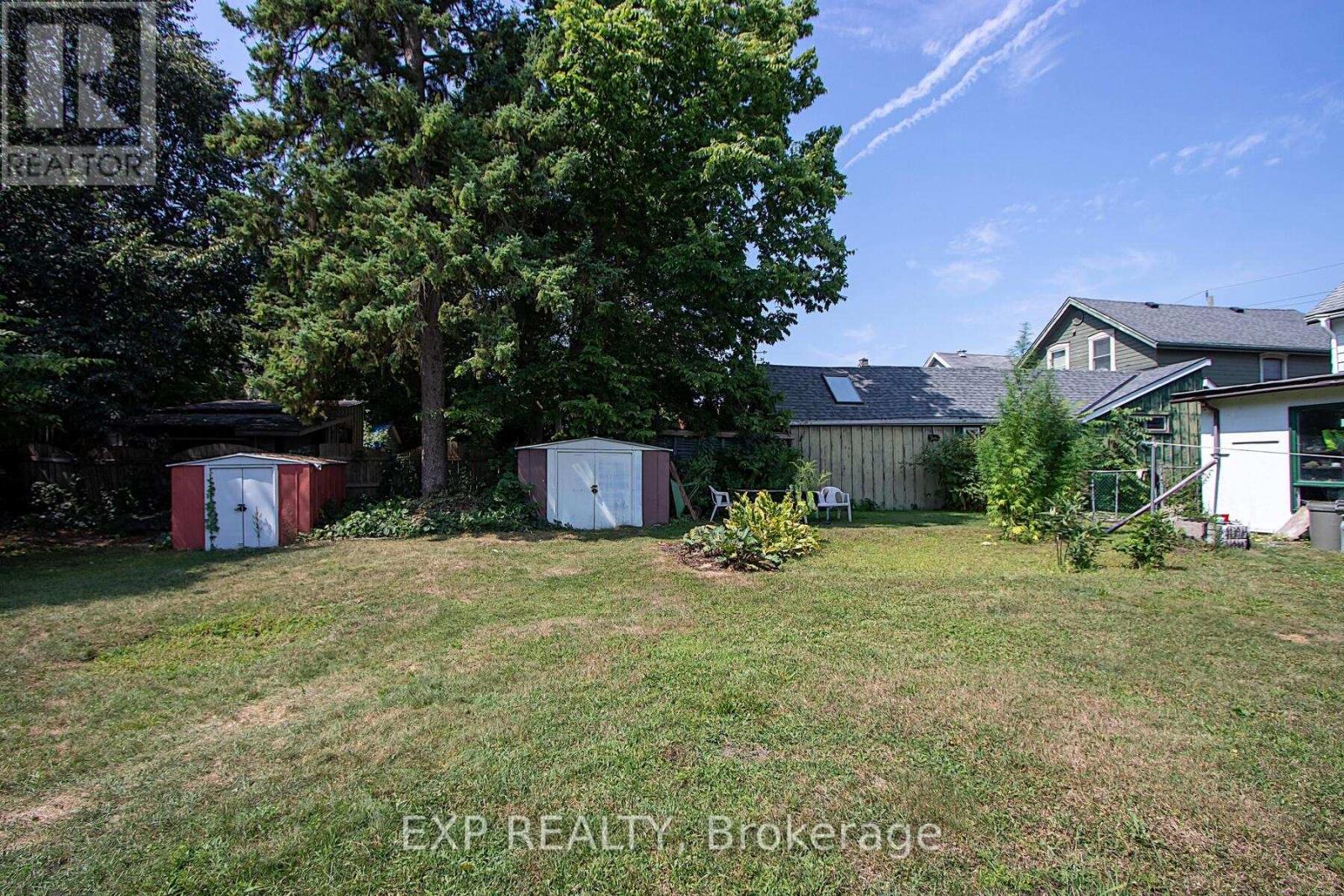 Photo 8 of 131 133 Ann Street, London East ON