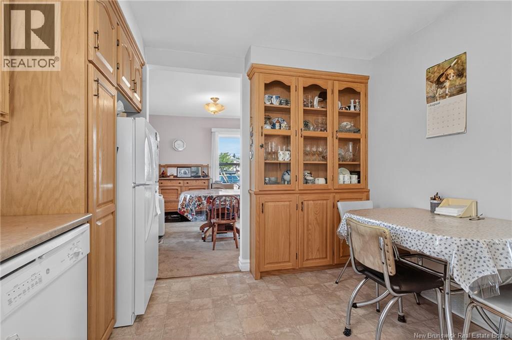 Photo 11 of 206 Mclaughlin Drive, Moncton NB