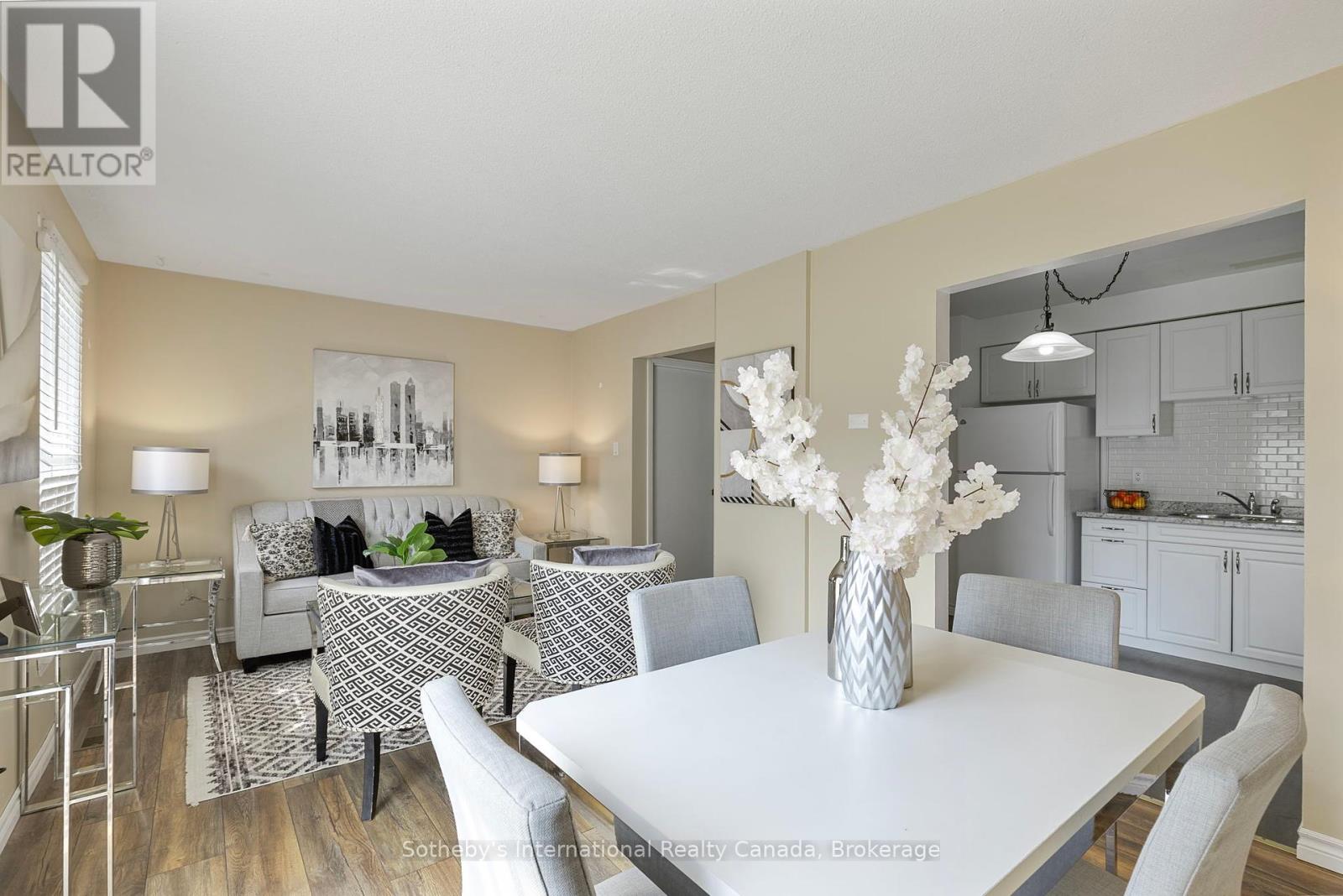 Photo 26 of 26 Christie Crescent, Barrie ON
