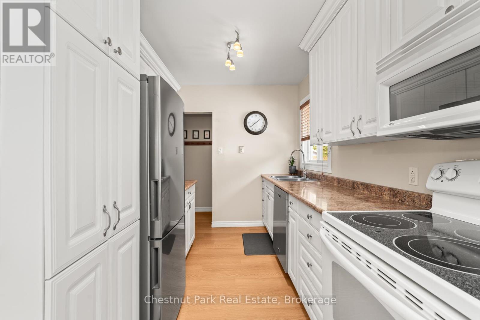 Photo 11 of 25 Eagle Lake Road, South River ON