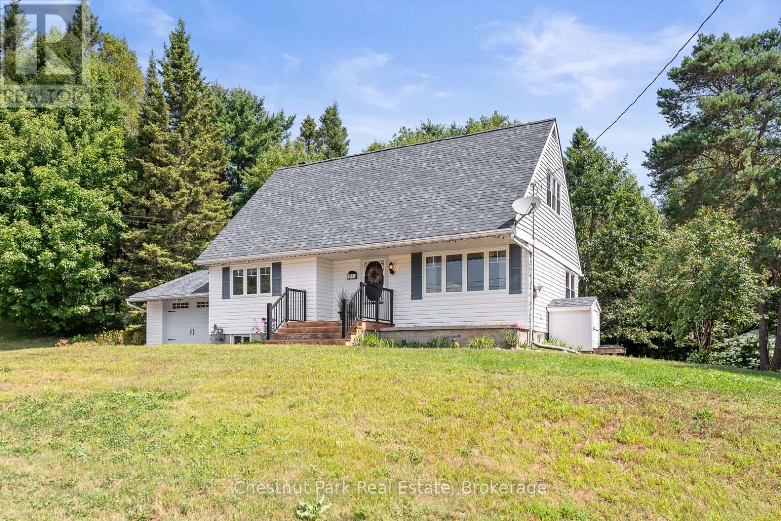 Photo 5 of 25 Eagle Lake Road, South River ON