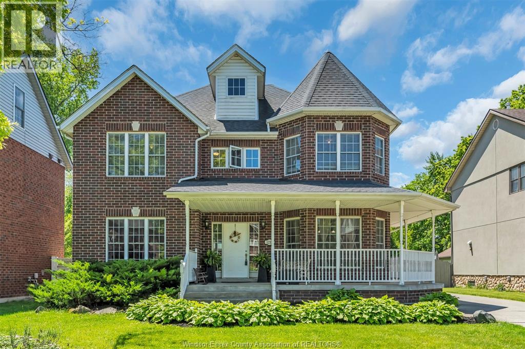 Photo 4 of 1210 Monty Avenue, Lasalle ON