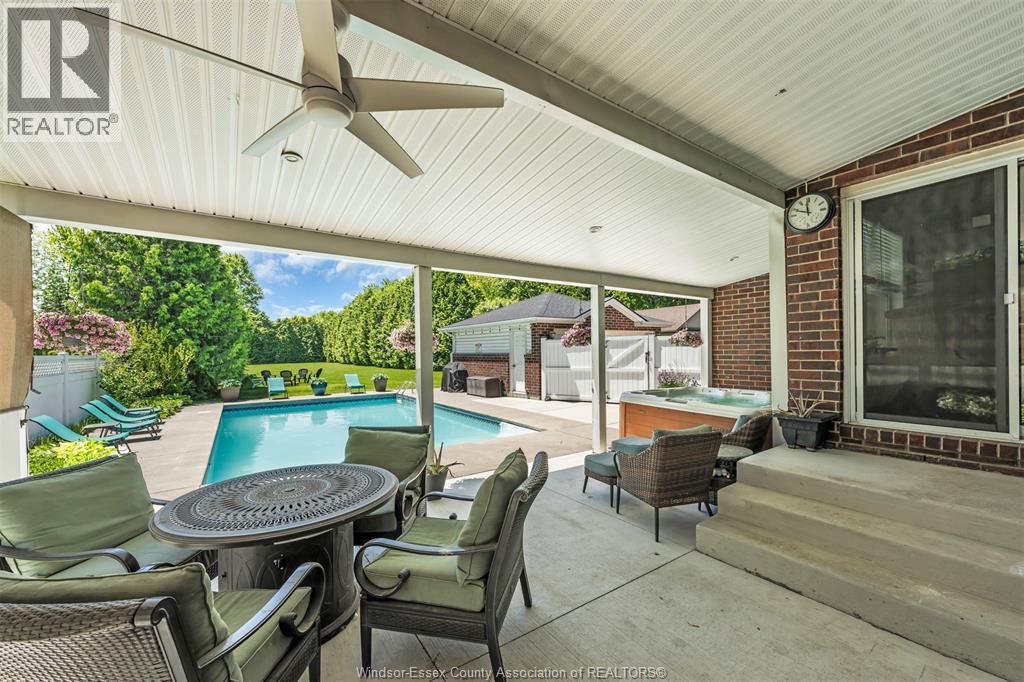 Photo 36 of 1210 Monty Avenue, Lasalle ON