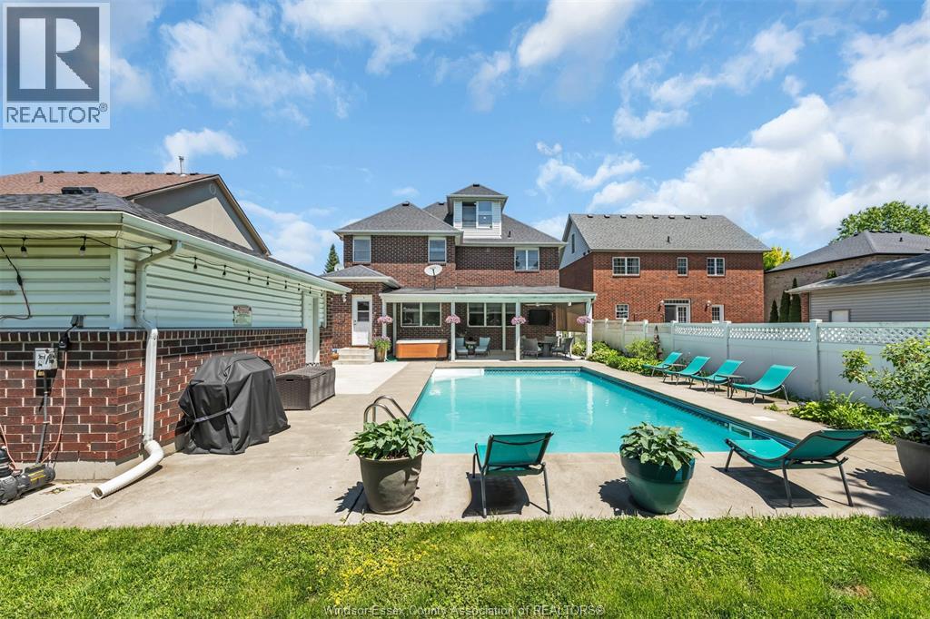 Photo 38 of 1210 Monty Avenue, Lasalle ON
