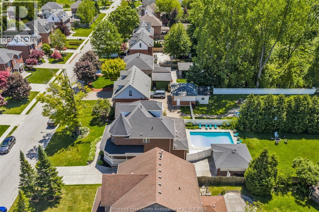 Photo 42 of 1210 Monty Avenue, Lasalle ON