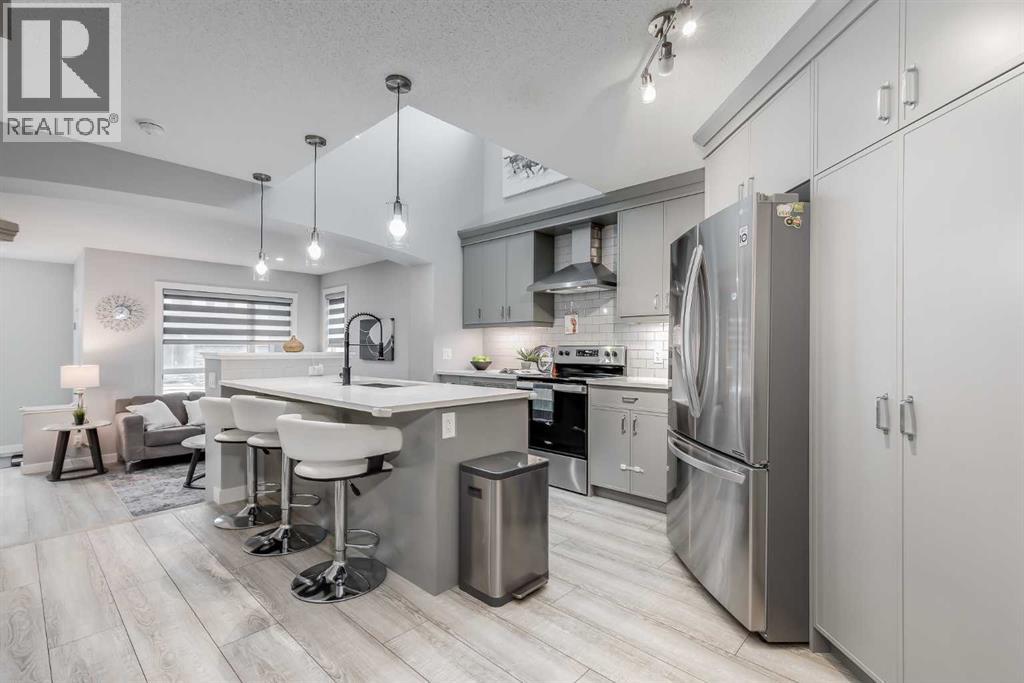 Photo 6 of 1037 Chinook Gate Heath Sw, Airdrie AB