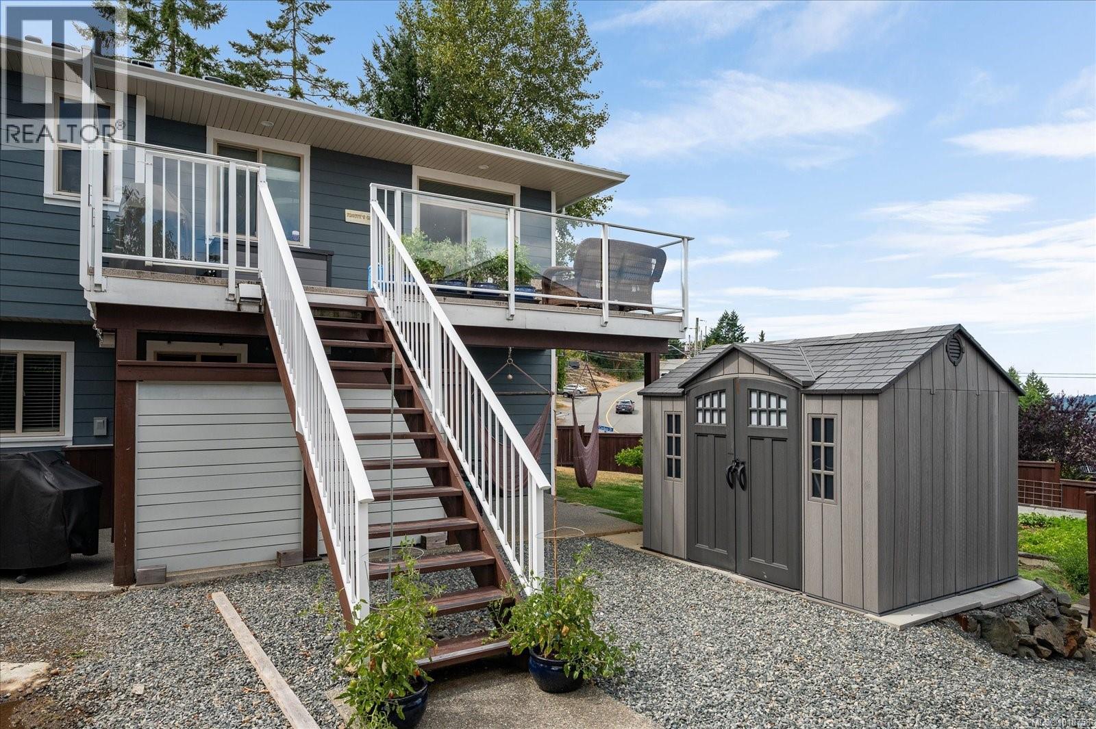 Photo 9 of 372 Cariboo Dr, Nanaimo BC