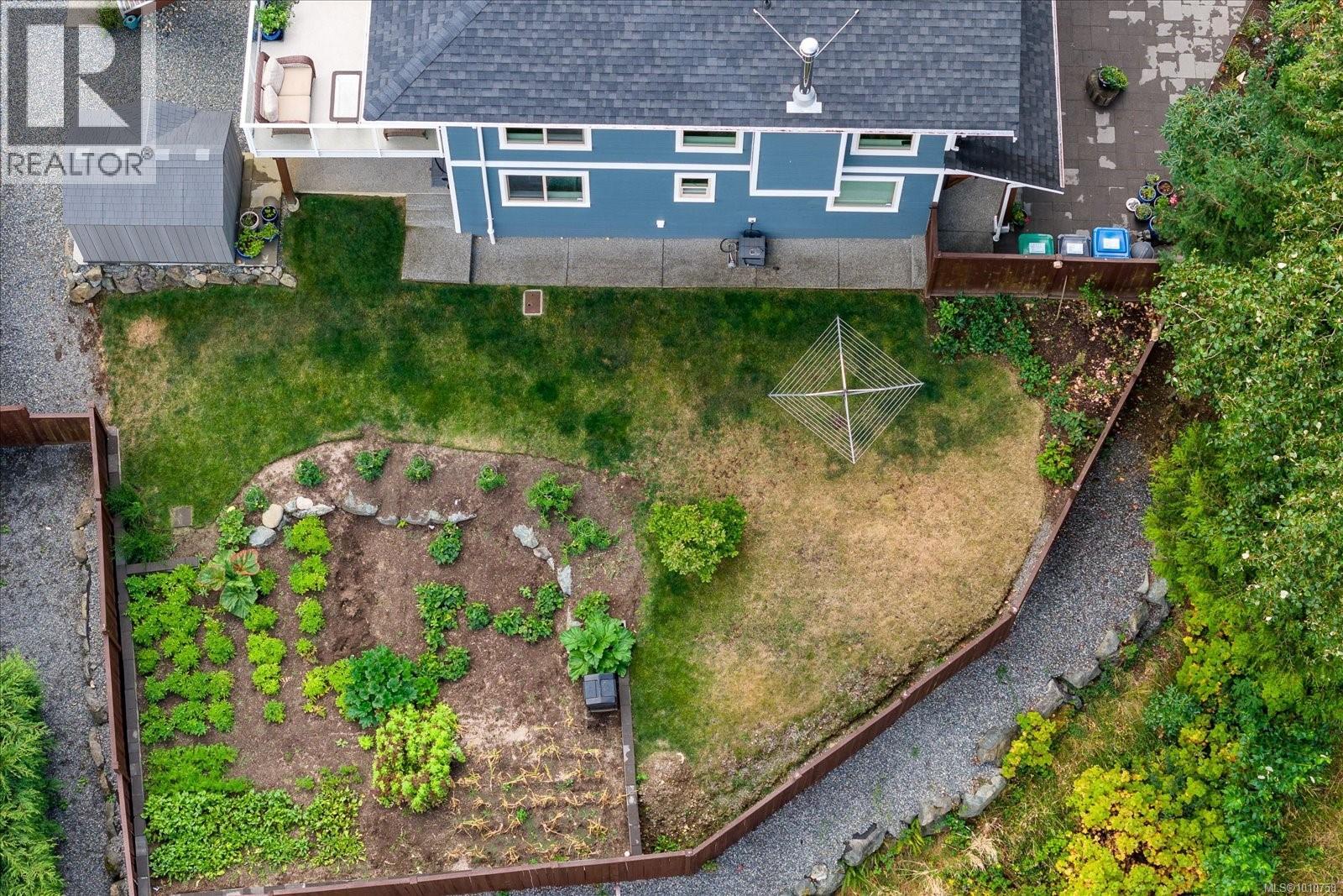 Photo 55 of 372 Cariboo Dr, Nanaimo BC
