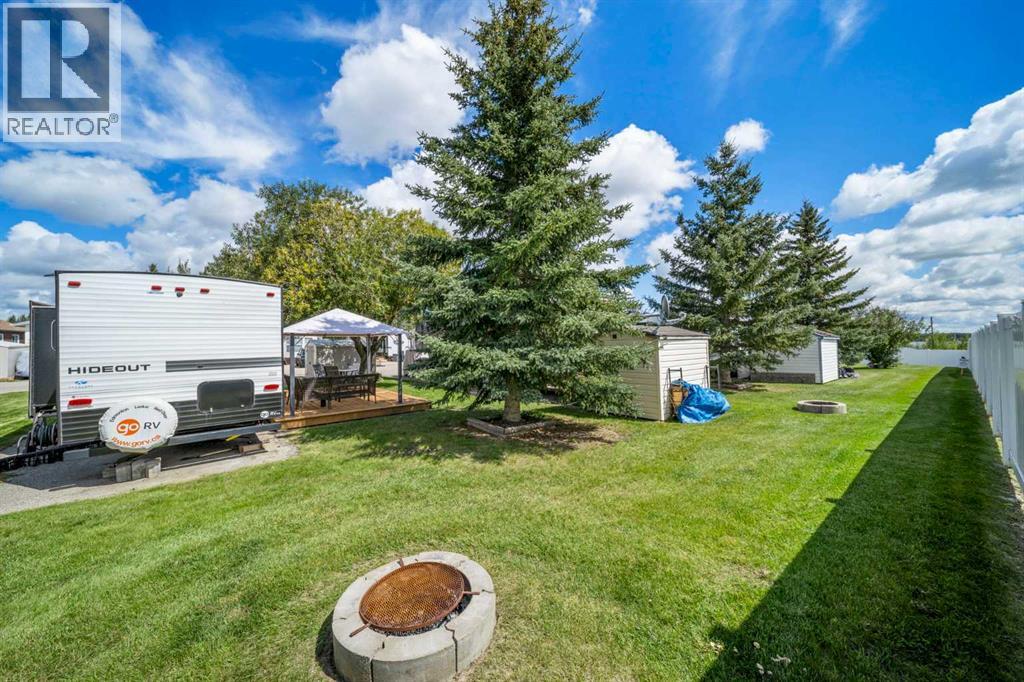 Photo 11 of 3049 25074 South Pine Lake Road, Rural Red Deer County AB