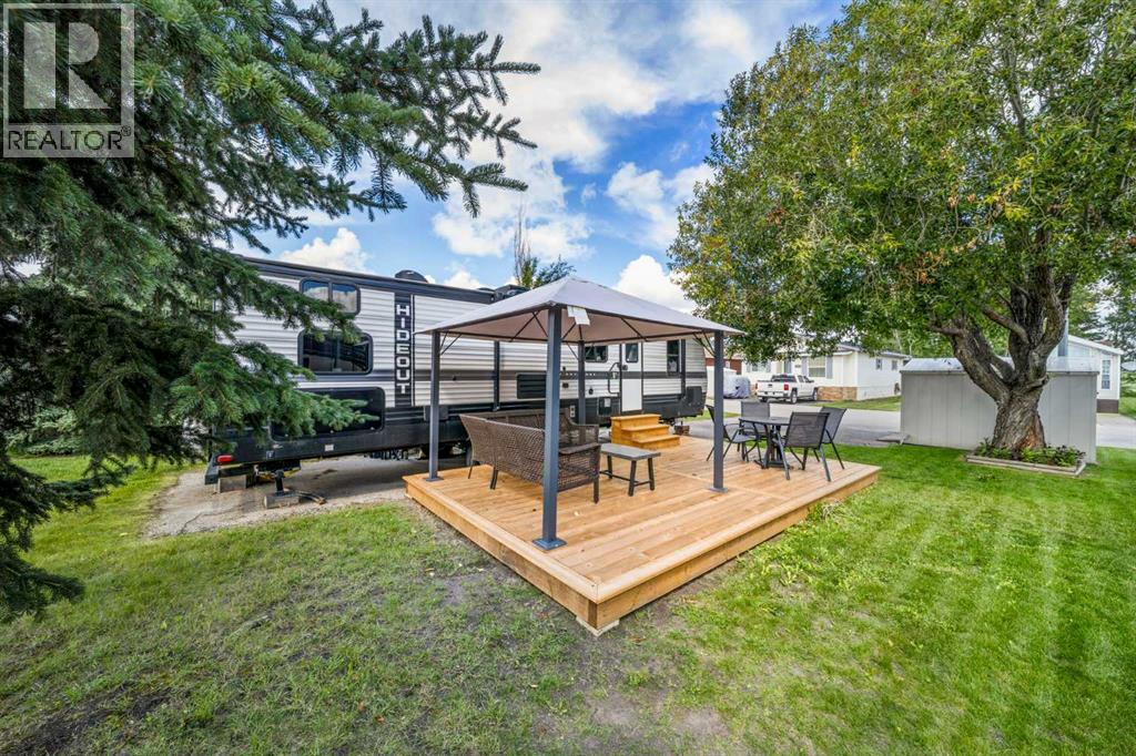 Photo 8 of 3049 25074 South Pine Lake Road, Rural Red Deer County AB