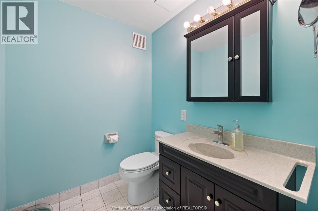 Photo 27 of 2188 Amy Lynn Park, Windsor ON