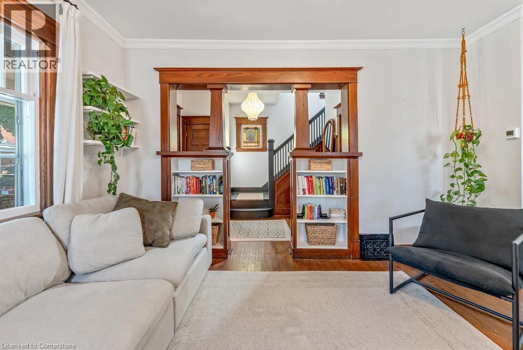Photo 27 of 47 Eagle Avenue, Brantford ON