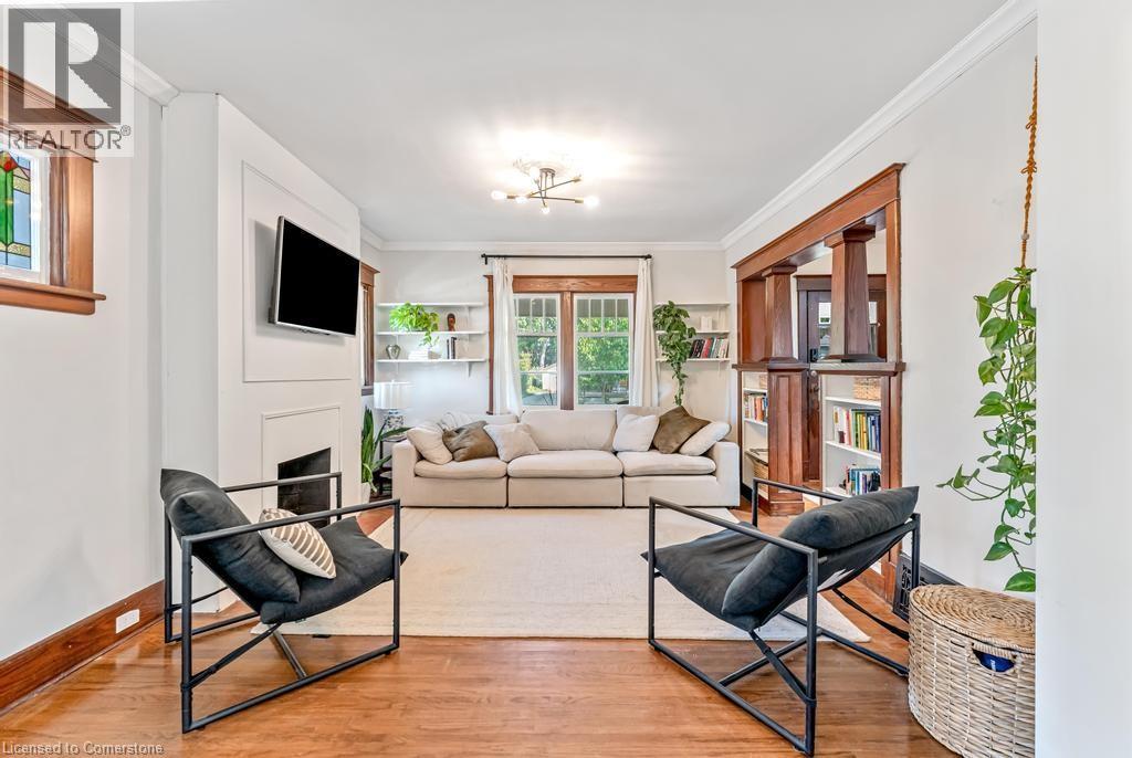 Photo 26 of 47 Eagle Avenue, Brantford ON