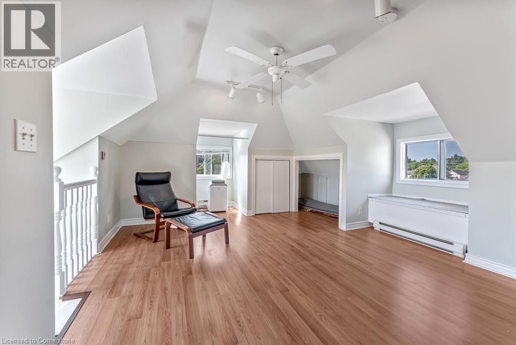 Photo 7 of 47 Eagle Avenue, Brantford ON
