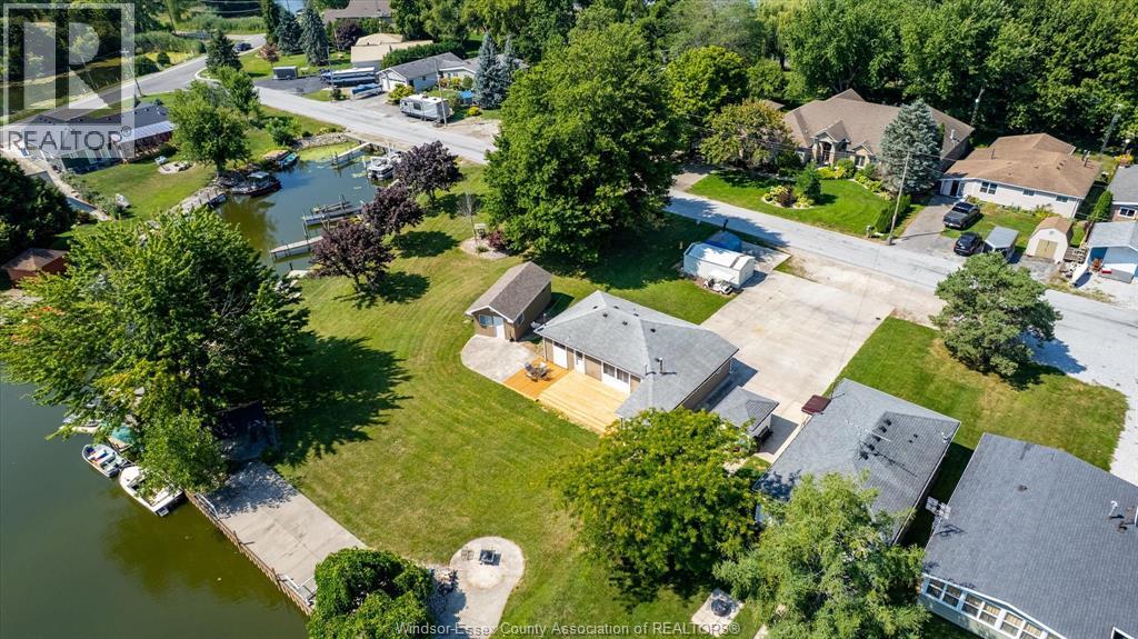 Photo 34 of 334 Island Crescent, Lighthouse Cove ON