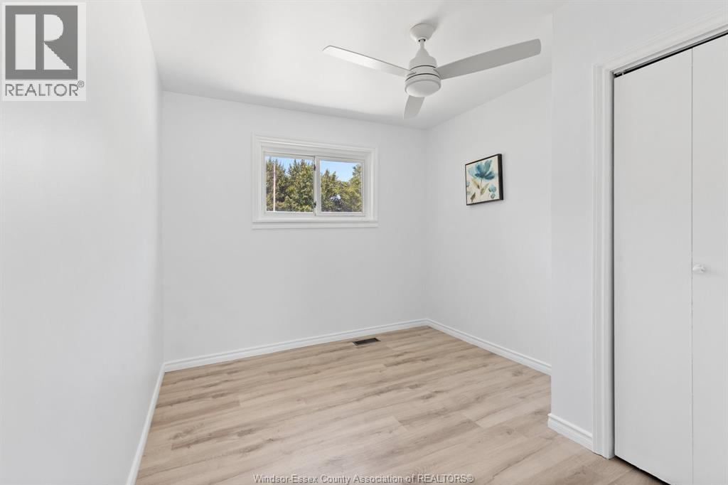 Photo 18 of 334 Island Crescent, Lighthouse Cove ON