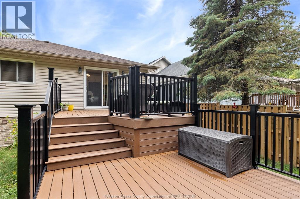 Photo 38 of 2188 Amy Lynn Park, Windsor ON
