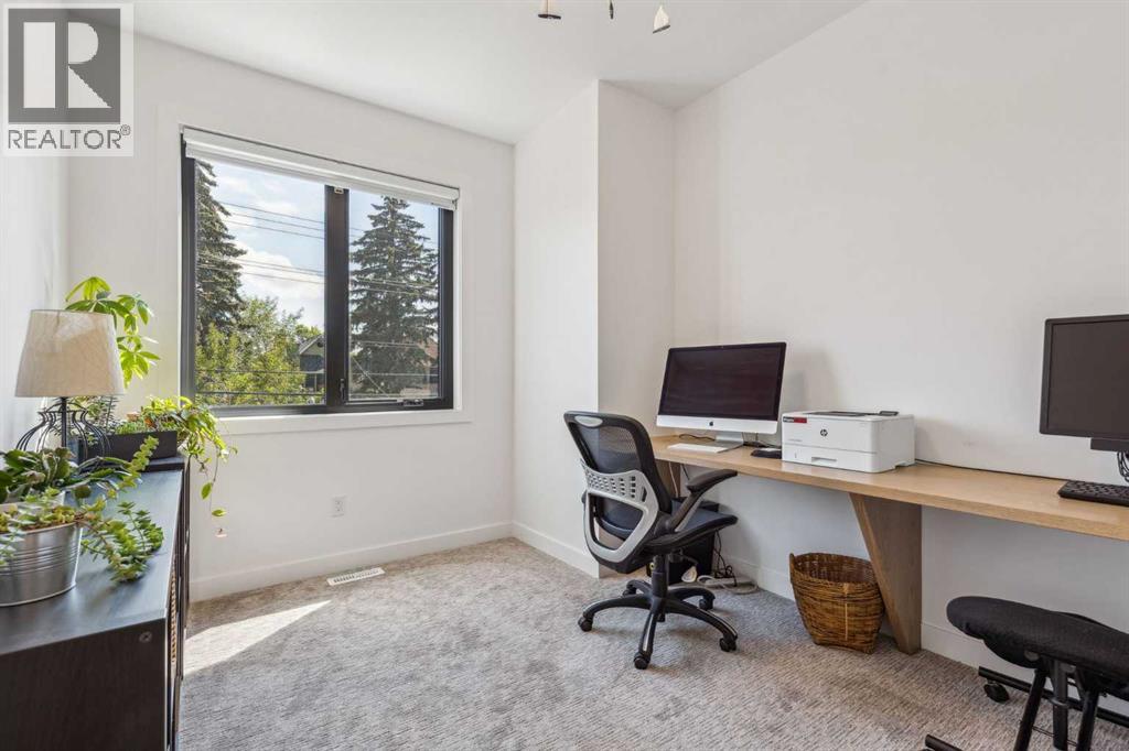 Photo 40 of 2035 Westmount Road Nw, Calgary AB