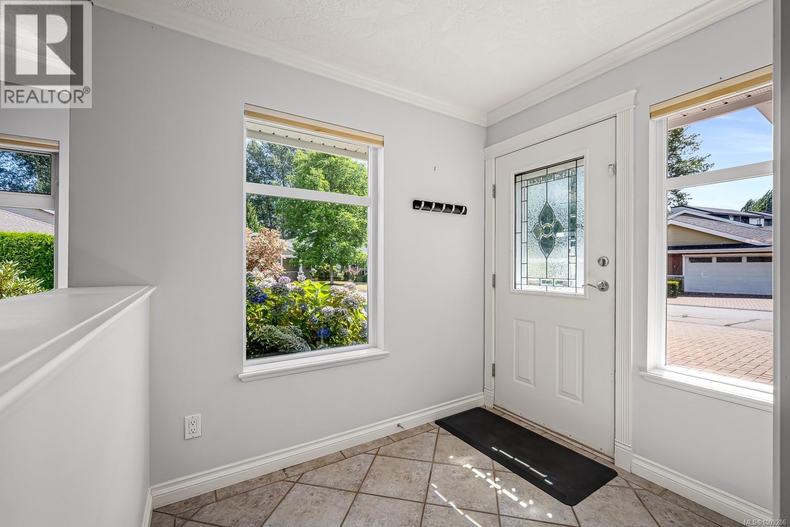 129 44 Anderton Ave, Courtenay