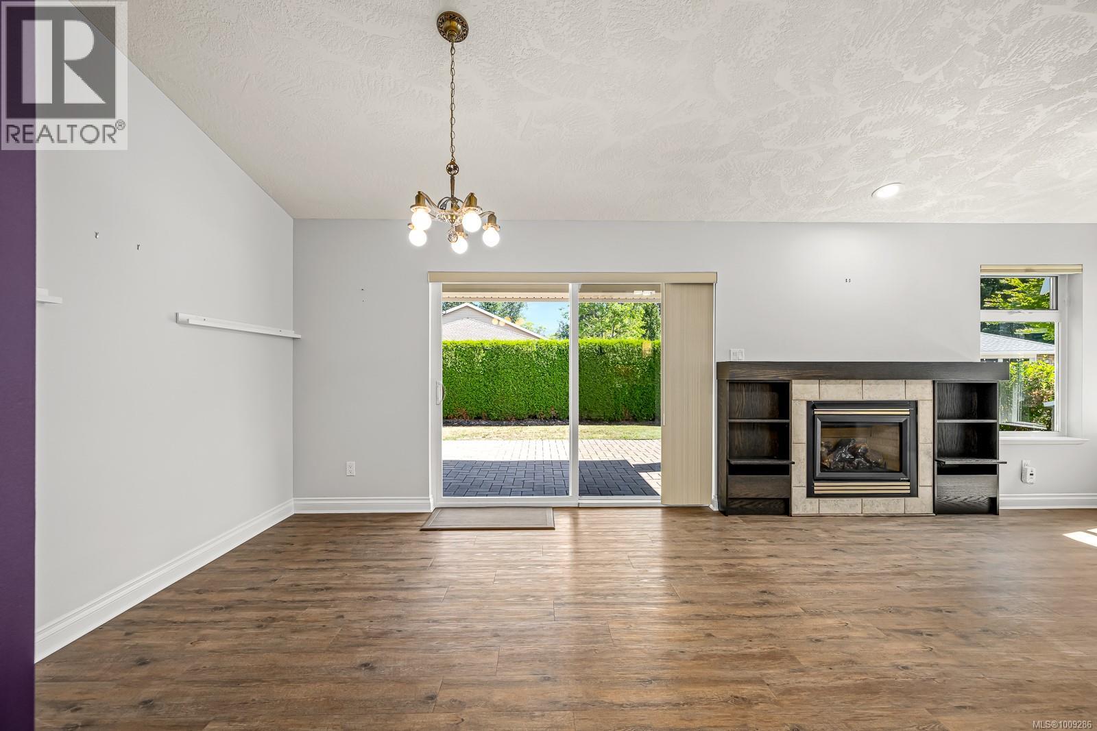 129 44 Anderton Ave, Courtenay