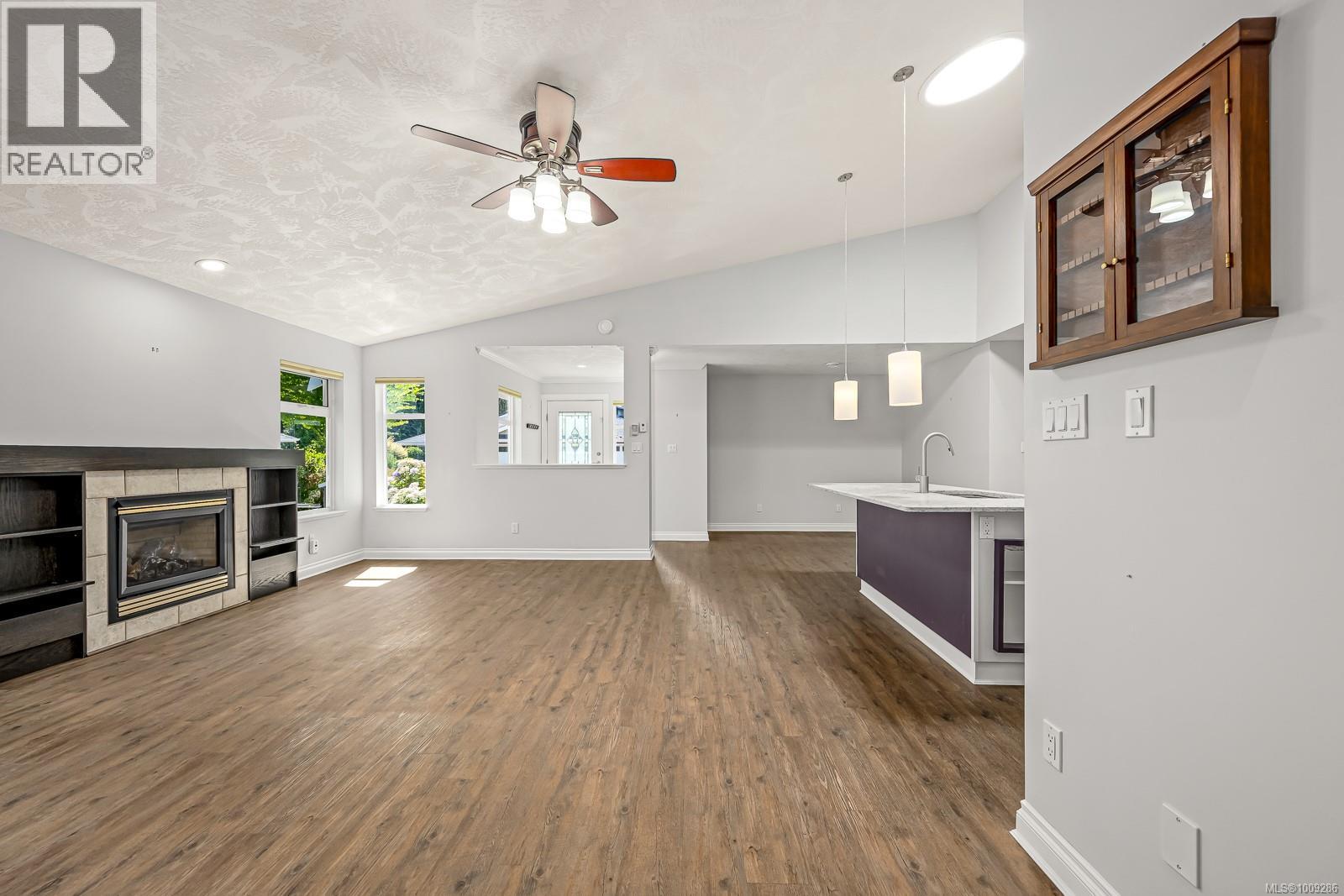 129 44 Anderton Ave, Courtenay